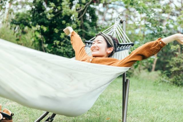 気軽に寝転んでリラックスしたい！キャンプなどのアウトドアをより